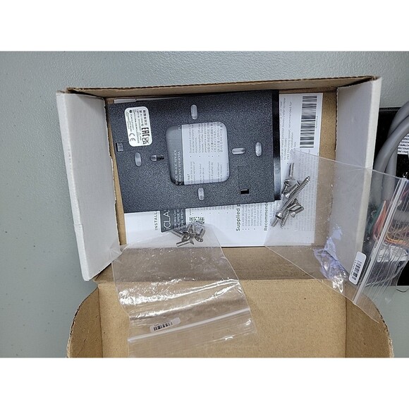 HID 921PTNNEK00000 multiCLASS SE RPK40 Smart Card Reader Wall Switch with Keypad - Picture 6 of 6